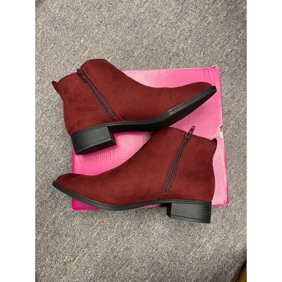 So Memory Foam Burgundy Ankle Boot 9 1/2 Med - Picture 3 of 9